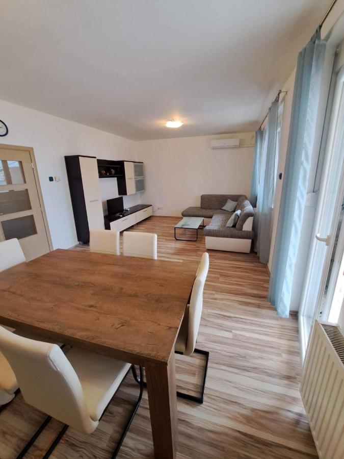 Apartments Ploka Okrug Gornji Buitenkant foto